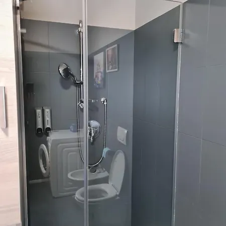 Apartamento Infinite Blue Riva del Garda Exterior foto
